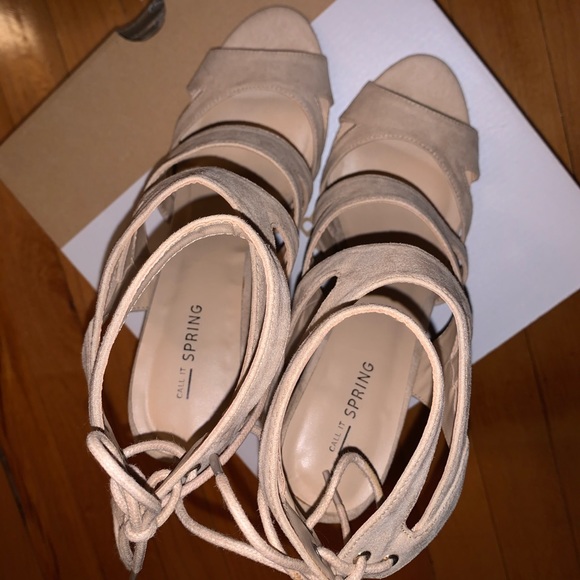 Call it Spring Heels - Picture 4 of 7